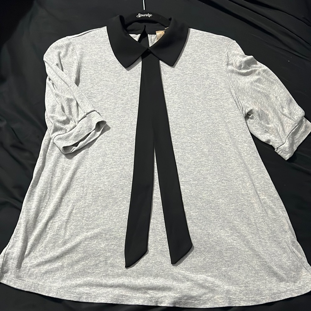 Woman blouse